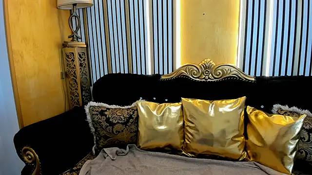 Snapshot of AlenaRios chatting on November 1, 2025, 8:16 am AlenaRios online show from November 1, 2025, 8:16 am