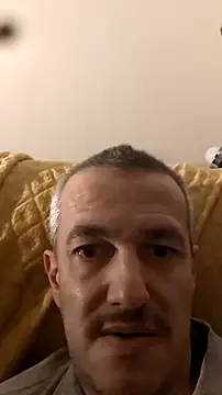 Nyctalopie8579 online show from October 26, 2025, 9:53 pm