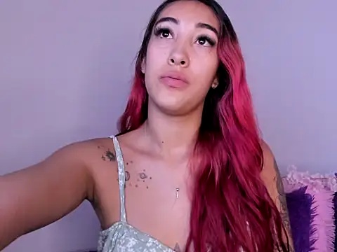 HeidyRousse online show from November 14, 2025, 9:41 am