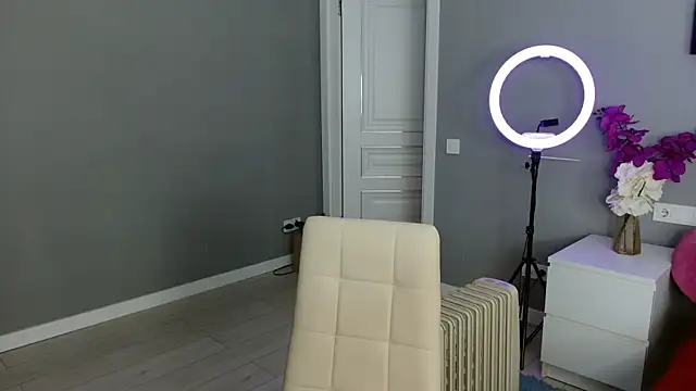 Passion-Blondy online show from February 9, 2026, 7:29 pm