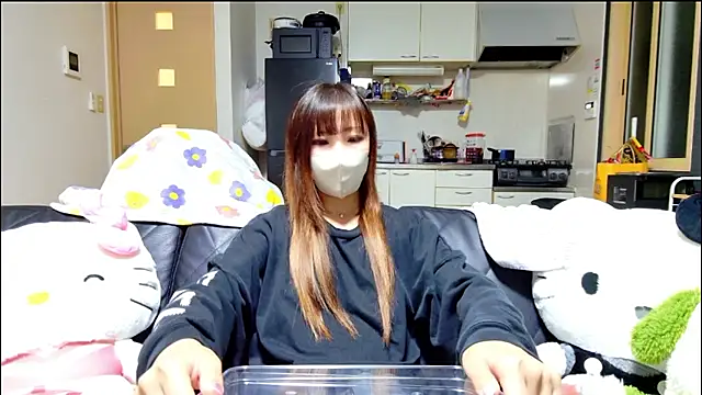Snapshot of ODORI8300 chatting on May 9, 2026, 1:38 pm ODORI8300 online show from May 9, 2026, 1:38 pm