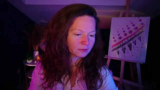 AuroraBorealis   online show from November 16, 2025, 6:19 am