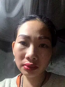 Snapshot of gio-thu chatting on January 11, 2026, 4:34 pm gio-thu online show from January 11, 2026, 4:34 pm