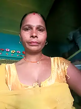 Snapshot of Rt_shreya chatting on November 1, 2025, 9:11 am Rt shreya online show from November 1, 2025, 9:11 am