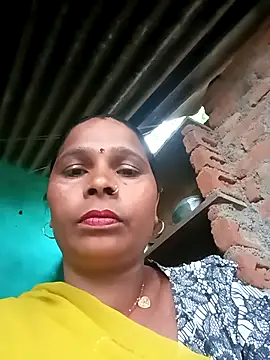 Snapshot of Rt_shreya chatting on November 4, 2025, 11:20 am Rt shreya online show from November 4, 2025, 11:20 am