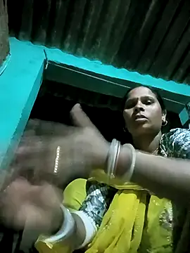 Snapshot of Rt_shreya chatting on November 5, 2025, 1:00 pm Rt shreya online show from November 5, 2025, 1:00 pm