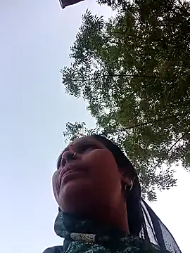 Snapshot of Rt_shreya chatting on November 14, 2025, 11:20 am Rt shreya online show from November 14, 2025, 11:20 am