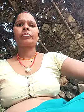 Snapshot of Rt_shreya chatting on November 26, 2025, 4:46 am Rt shreya online show from November 26, 2025, 4:46 am