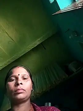 Snapshot of Rt_shreya chatting on December 3, 2025, 7:38 am Rt shreya online show from December 3, 2025, 7:38 am