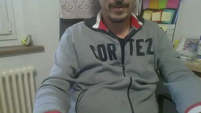 Kawayleo online show from October 30, 2025, 11:22 am