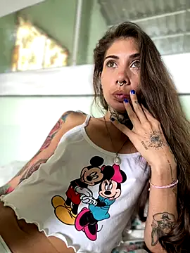 casalskunk online show from November 23, 2025, 10:48 am