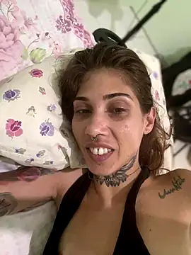 casalskunk online show from December 3, 2025, 6:50 pm