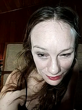 JulieSqualor81 online show from March 25, 2026, 2:28 am