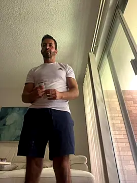 DrDreAu online show from November 11, 2025, 1:49 am