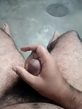 Snapshot of TrainedBend28 chatting on November 20, 2025, 8:41 pm TrainedBend28 online show from November 20, 2025, 8:41 pm