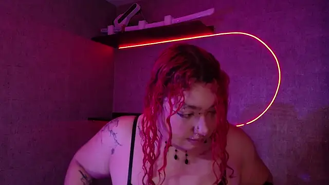 Snapshot of irisfeitan chatting on April 16, 2026, 10:05 am irisfeitan online show from April 16, 2026, 10:05 am