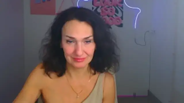 Rosie Rosee online show from March 29, 2026, 11:21 am