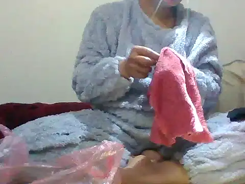 Snapshot of Zerin_nova chatting on November 29, 2025, 3:15 pm Zerin nova online show from November 29, 2025, 3:15 pm