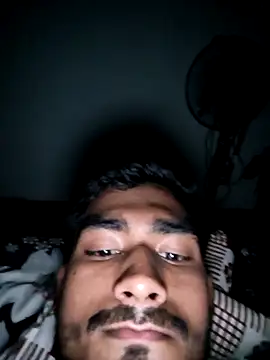 Snapshot of siddBus chatting on October 8, 2025, 6:05 pm siddBus online show from October 8, 2025, 6:05 pm