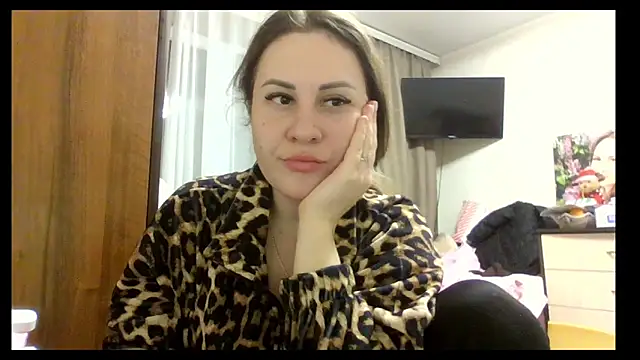 MeadowEyes online show from January 14, 2026, 7:41 pm