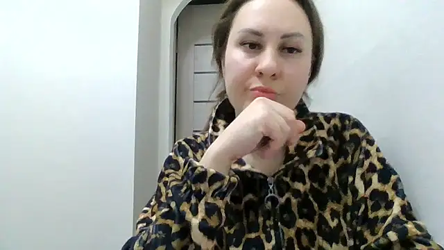 MeadowEyes online show from February 11, 2026, 6:57 pm