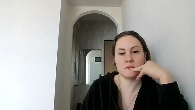 MeadowEyes online show from April 1, 2026, 12:50 pm