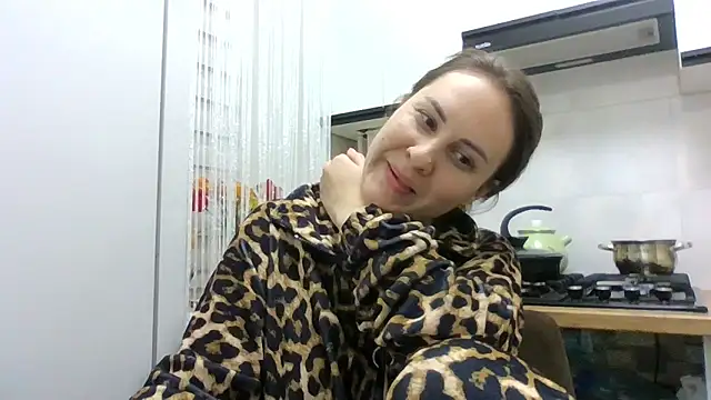 MeadowEyes online show from May 5, 2026, 8:17 pm