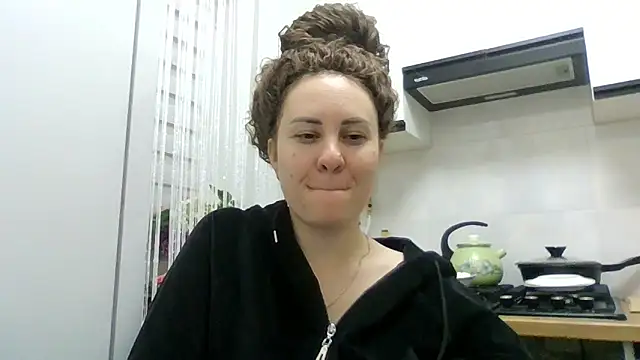 MeadowEyes online show from May 14, 2026, 8:59 pm
