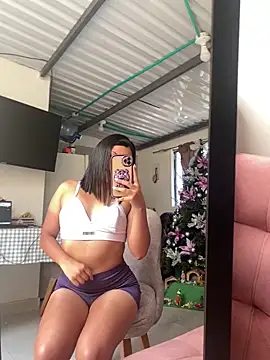 Tammy Carterr  online show from December 16, 2025, 4:12 pm