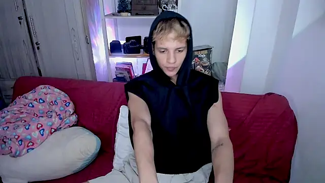 tylernova online show from January 9, 2026, 2:58 am