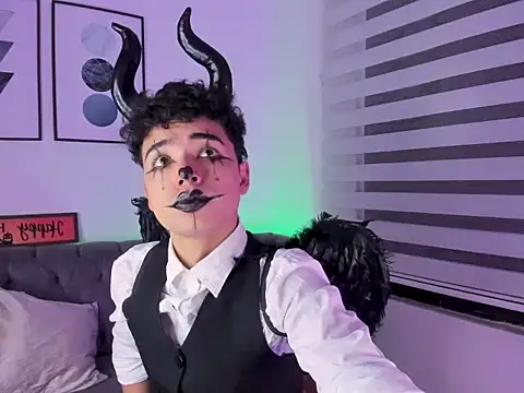 jacob rick online show from October 31, 2025, 6:53 pm