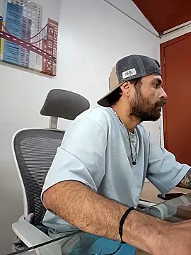 Nateskp 1 online show from October 13, 2025, 8:42 pm