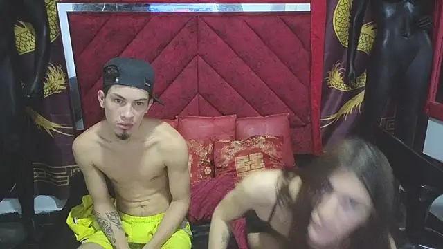 Snapshot of Pride_couple chatting on November 14, 2025, 11:13 pm Pride couple online show from November 14, 2025, 11:13 pm