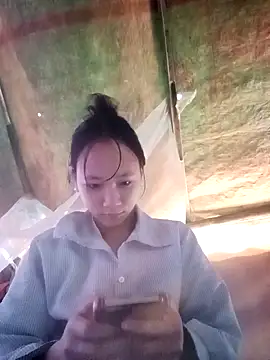 minachao- online show from December 15, 2025, 12:37 am