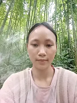 Snapshot of minachao- chatting on December 18, 2025, 7:58 am minachao- online show from December 18, 2025, 7:58 am