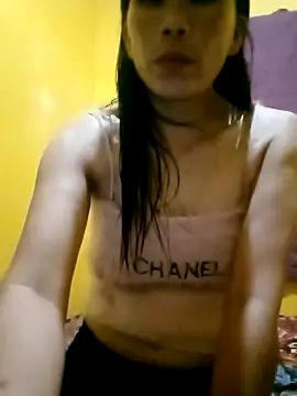 GentlePearl Palangga online show from November 16, 2025, 12:49 am