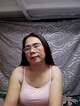 Snapshot of erma_joy chatting on May 31, 2026, 7:37 am erma joy online show from May 31, 2026, 7:37 am