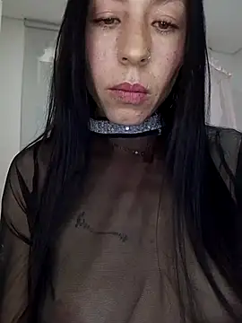 you yuyuu online show from November 27, 2025, 8:44 pm