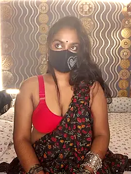 Snapshot of Sweet-Maddlina chatting on October 12, 2025, 3:38 am Sweet-Maddlina online show from October 12, 2025, 3:38 am