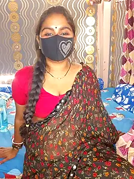 Snapshot of Sweet-Maddlina chatting on October 23, 2025, 5:51 am Sweet-Maddlina online show from October 23, 2025, 5:51 am