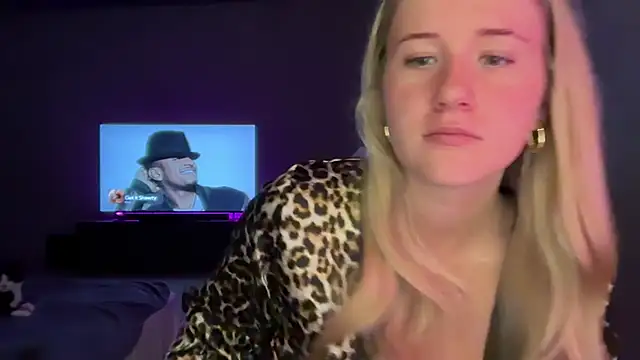 itssosierra online show from June 17, 2026, 4:37 am