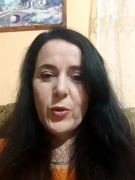 Amelialove42 online show from October 12, 2025, 4:50 pm