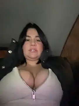 SwittieKendra online show from November 27, 2025, 7:38 pm