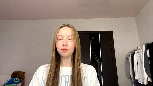 Snapshot of AntoniaMoravick chatting on October 25, 2025, 8:11 am AntoniaMoravick online show from October 25, 2025, 8:11 am