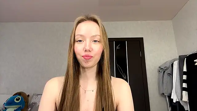 Snapshot of AntoniaMoravick chatting on November 5, 2025, 10:15 am AntoniaMoravick online show from November 5, 2025, 10:15 am