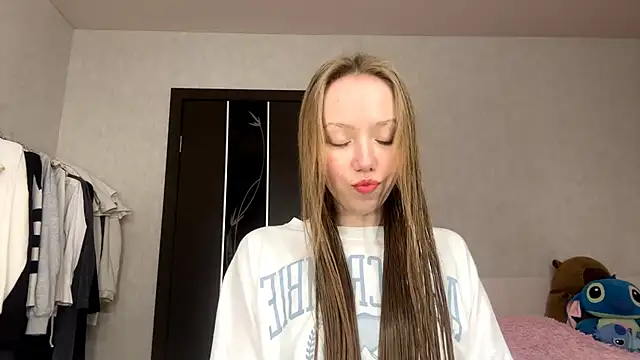 Snapshot of AntoniaMoravick chatting on November 24, 2025, 7:13 pm AntoniaMoravick online show from November 24, 2025, 7:13 pm