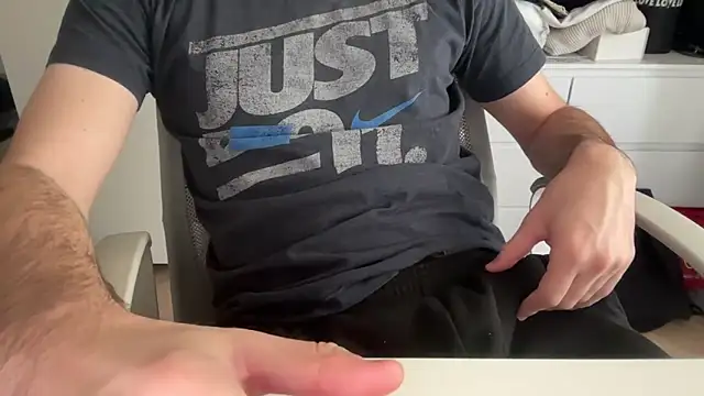 Snapshot of matrixx_9 chatting on October 31, 2025, 1:12 pm matrixx 9 online show from October 31, 2025, 1:12 pm