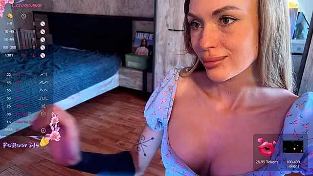 MaryRass online show from November 11, 2025, 6:02 am