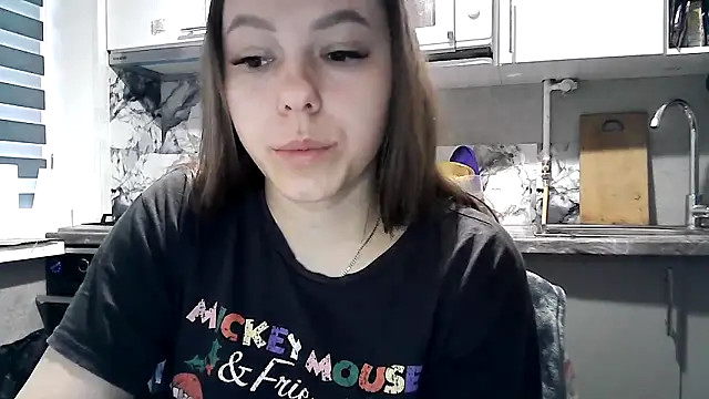 Ladikisss 20 online show from October 10, 2025, 5:50 am