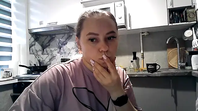 Ladikisss 20 online show from October 13, 2025, 8:58 am